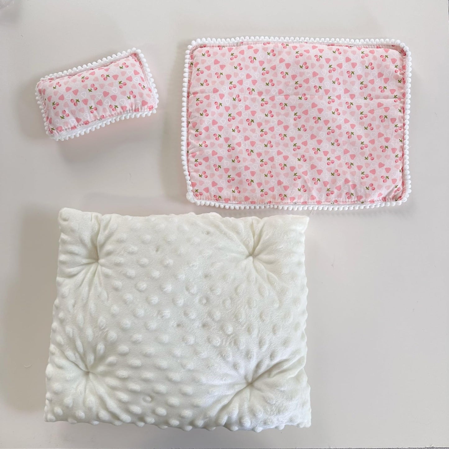 Bedding Set for 17cm labubu Doll, 3-Piece Pillow, Mattress & Blanket, Pink Heart, Yellow Pineapple & Pink Cake Designs (No Doll) (Pink Heart)