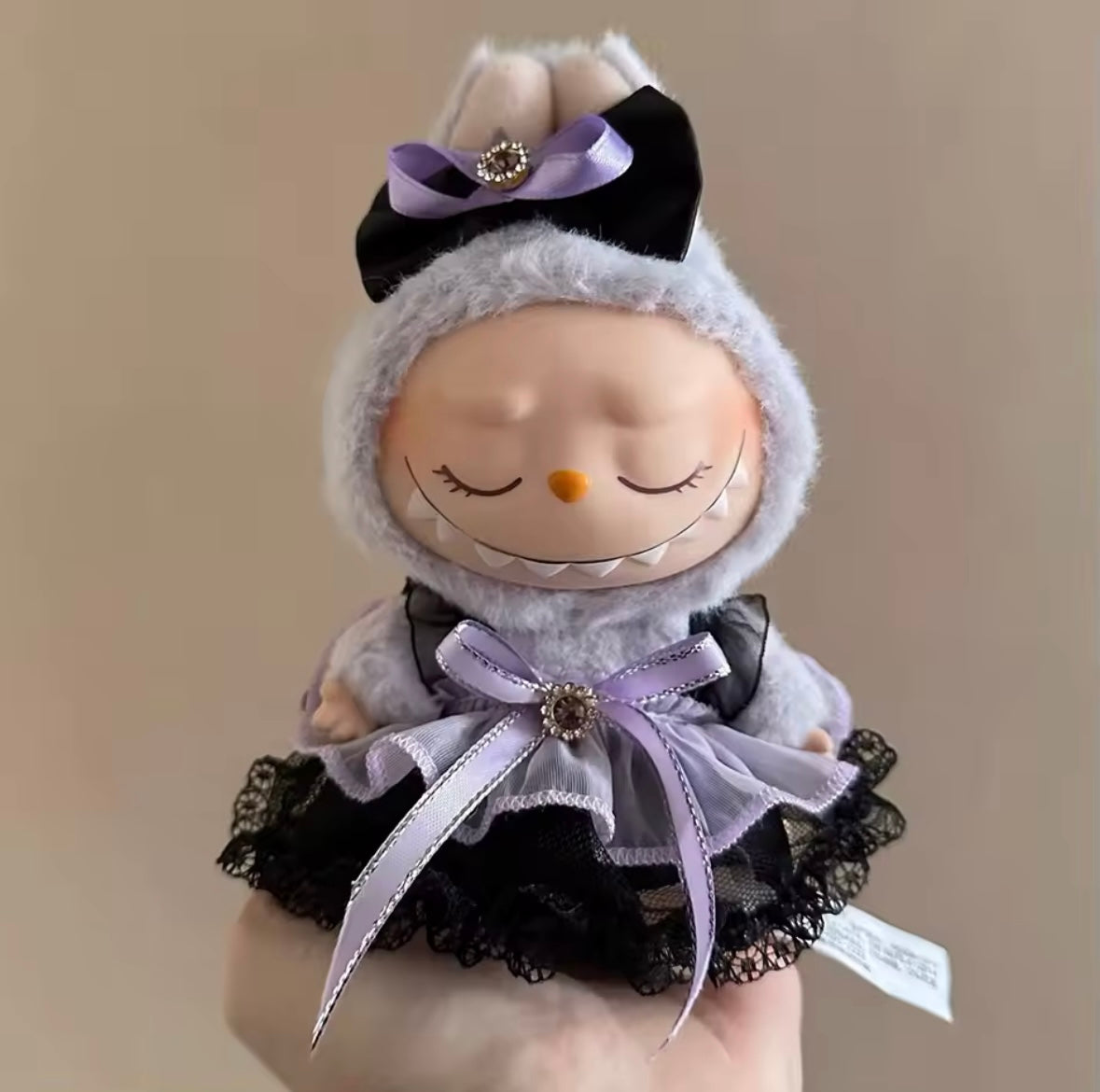 Clothes for Doll, Cute Outfit Set with Hat & Accessories for 17cm Dolls,Soft Cotton Clothing (No Doll) - Pink, Green, Red, Blue, White & Multicolour Options for Labubu