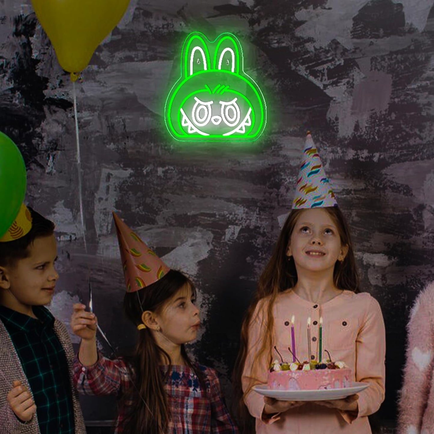 Cartoon Green Lab Neon Sign, Dimmable Cute Lab Light up Sign Girls Room Wall Decor LED Signs for Party Prop Birthday Decor Collection Hanging Accessory Decor Gifts(13 * 2.6in)
